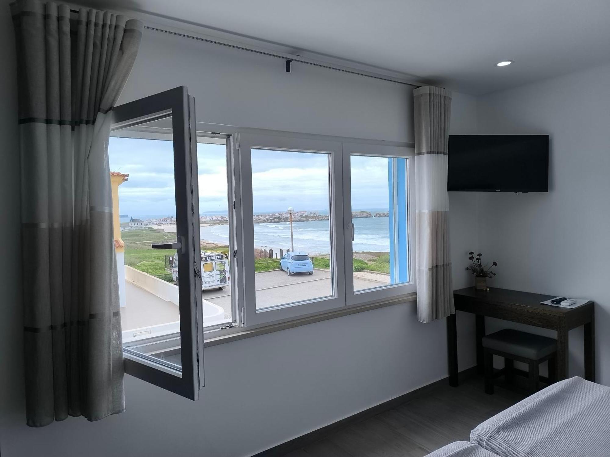 Baleal 4 Surf II Bed and Breakfast Rum bild